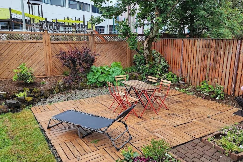 Icelandic Art Garden Villa W. Parking In Centre City Reykjavík Dış mekan fotoğraf